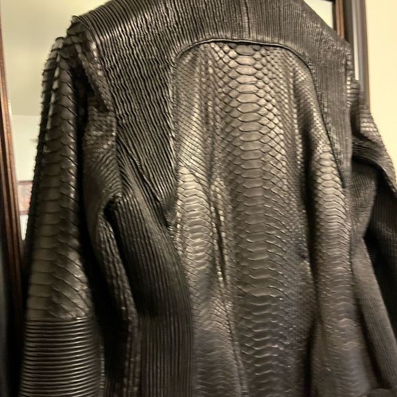 Brand Cuadra, L, Python - Picture 8 of 9